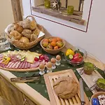 Gaestehaus Hoelzl 住宿加早餐酒店 3*