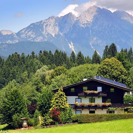 Gaestehaus Hoelzl Itter