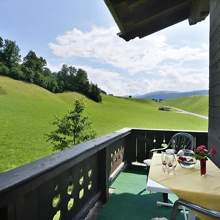 Gaestehaus Hoelzl Oda ve Kahvaltı 3*