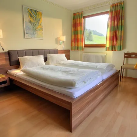 Gaestehaus Hoelzl * Itter
