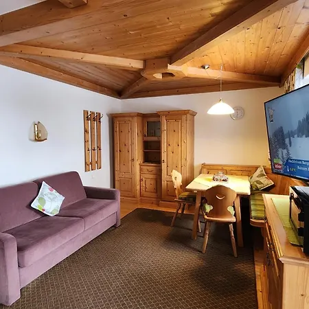 Bed & Breakfast Gaestehaus Hoelzl 3*