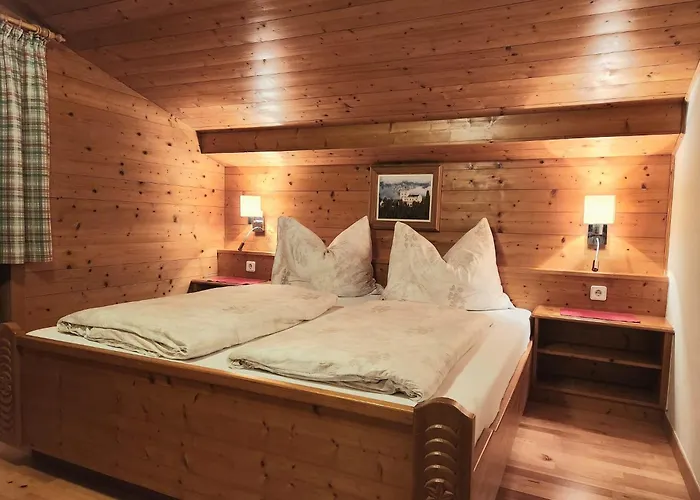 Gaestehaus Hoelzl 3*