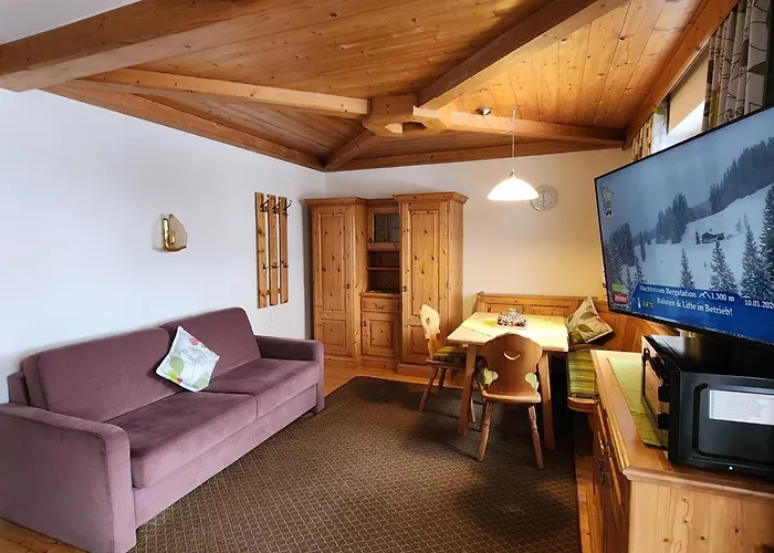 Bed & Breakfast Gaestehaus Hoelzl 3*