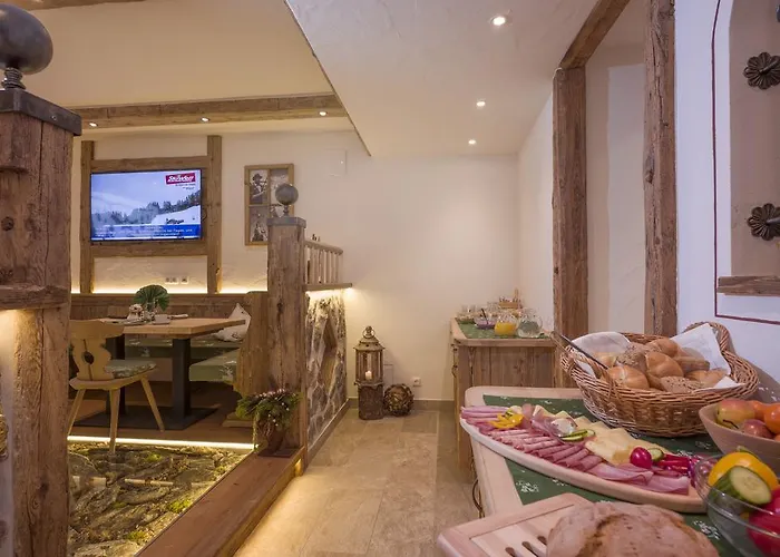 Gaestehaus Hoelzl 3* Itter