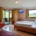 Gaestehaus Hoelzl